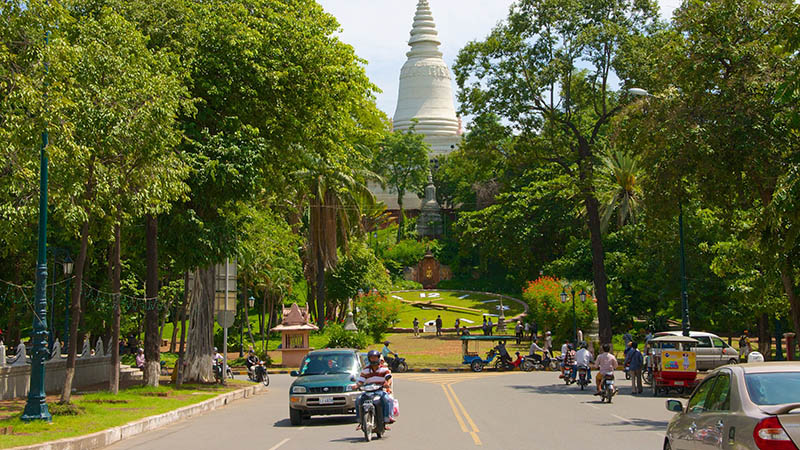 Wat Phnom pagoda